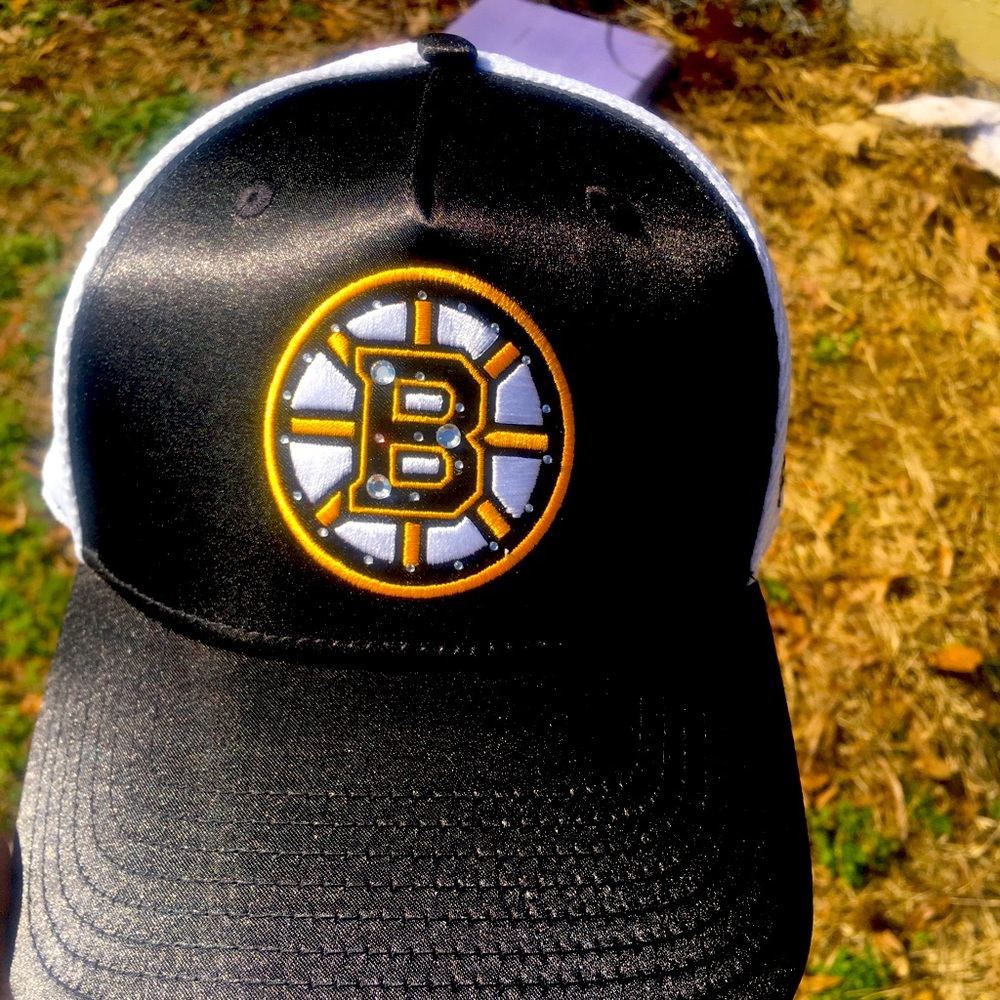 Fanatic Boston Bruins womens hat